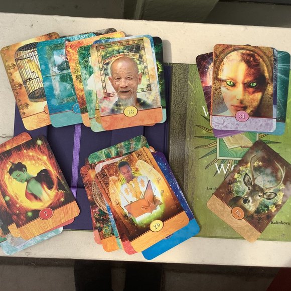 The Wisdom Well Tarot Book & Card Set OOP - Picture 2 of 6